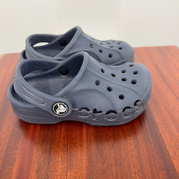 Classic Crocs Slip-On Clogs With Strap For Kids Children 8 Blue - Picture 1 of 8